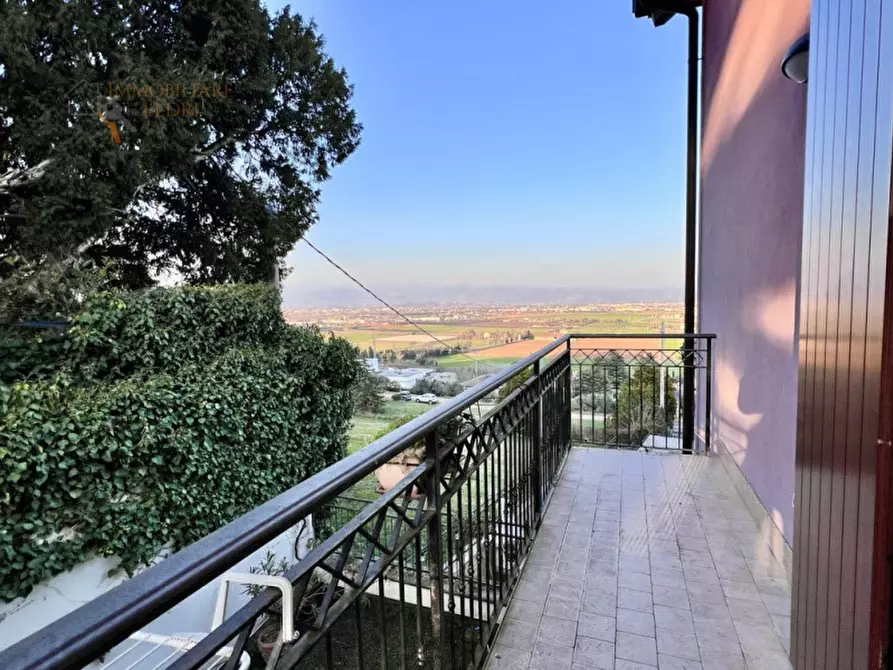 Immagine 24 di Villetta a schiera in affitto  in Via Mangano a Sona