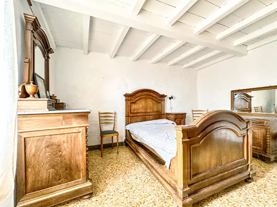 Immagine 10 di Casa quadrifamiliare in vendita  in via garibaldi a Trarego Viggiona