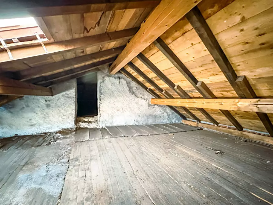 Immagine 13 di Casa quadrifamiliare in vendita  in via garibaldi a Trarego Viggiona