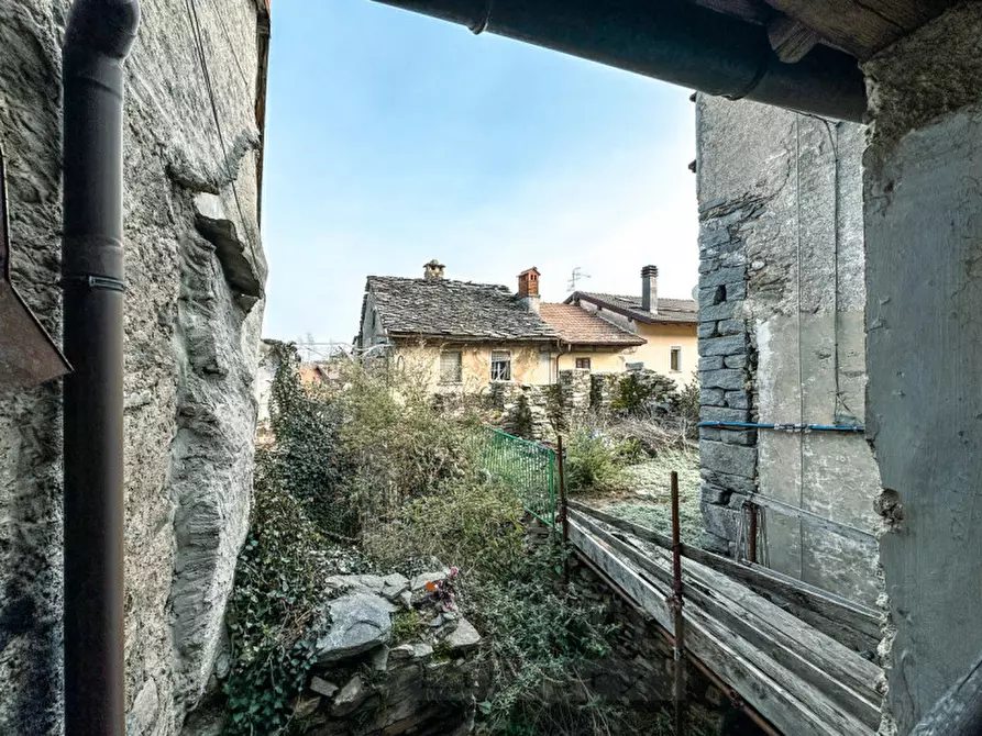 Immagine 21 di Casa quadrifamiliare in vendita  in via garibaldi a Trarego Viggiona