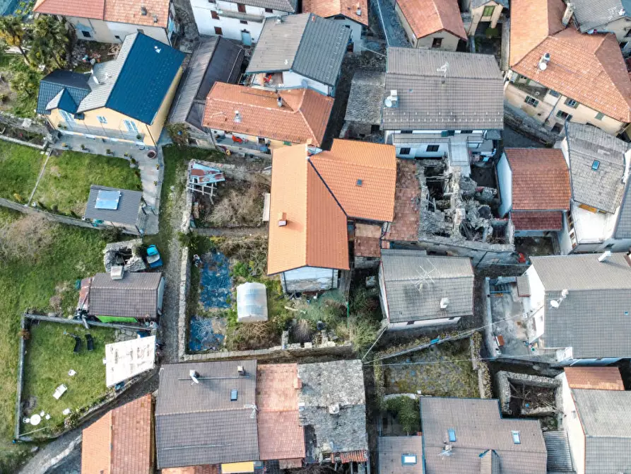 Immagine 29 di Casa quadrifamiliare in vendita  in via garibaldi a Trarego Viggiona