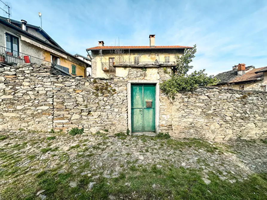 Immagine 34 di Casa quadrifamiliare in vendita  in via garibaldi a Trarego Viggiona