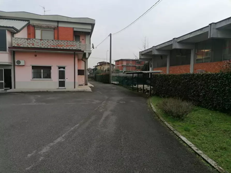 Immagine 2 di Capannone industriale in vendita  in Via Mazzini 6 a Pontoglio