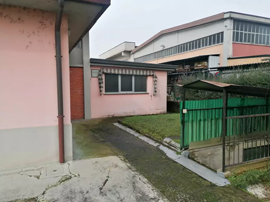 Immagine 7 di Capannone industriale in vendita  in Via Mazzini 6 a Pontoglio