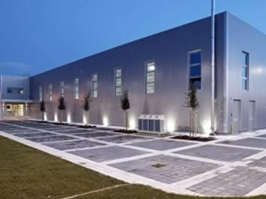 Immagine 1 di Capannone industriale in vendita  in via montegrappa a Camposampiero