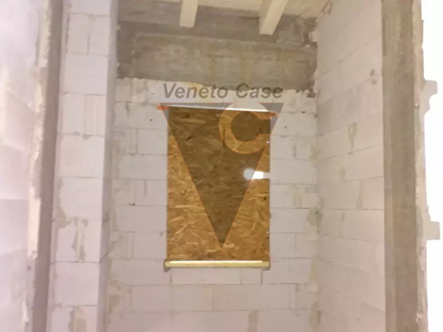 Immagine 4 di Casa indipendente in vendita  a Camponogara