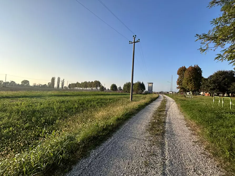 Immagine 23 di Rustico / casale in vendita  in via papa paolo vi a Campodoro