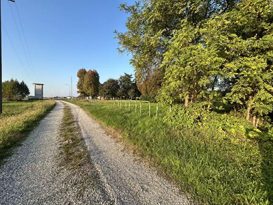 Immagine 24 di Rustico / casale in vendita  in via papa paolo vi a Campodoro