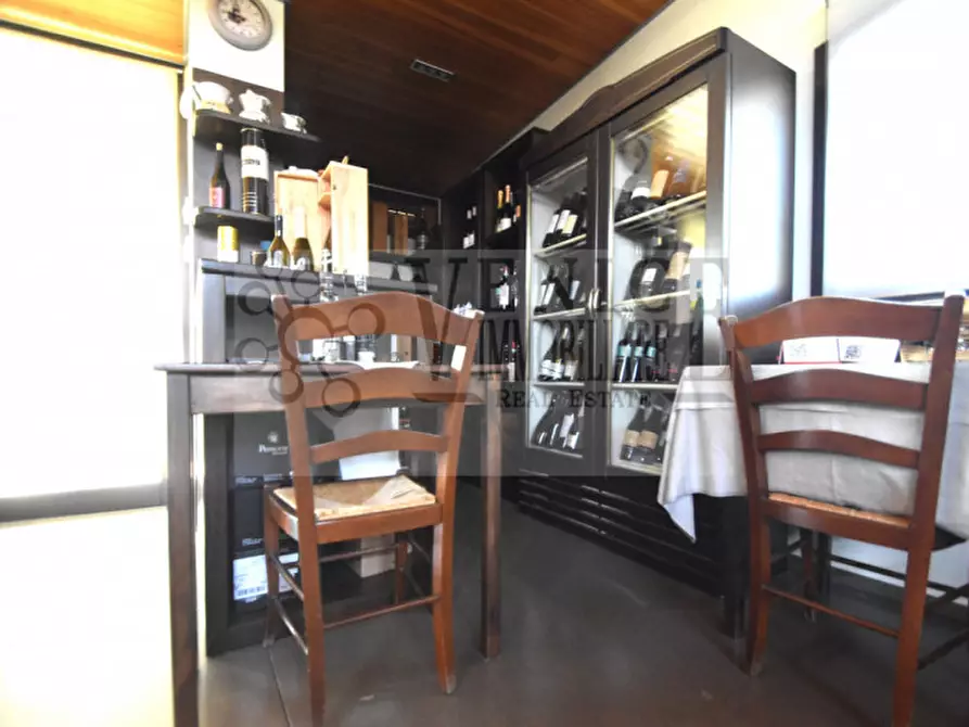 Immagine 1 di Attività commerciale in vendita  a Camponogara