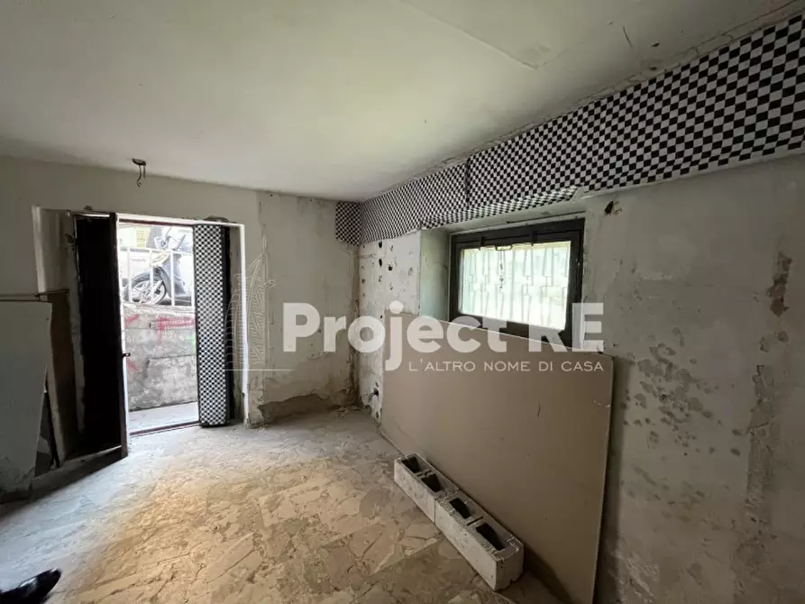 Immagine 18 di Magazzino in vendita  in Via Aschenez a Reggio Di Calabria