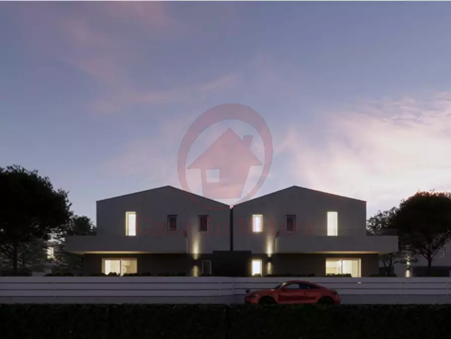 Immagine 2 di Casa bifamiliare in vendita  in Via dei Roveri a Abano Terme