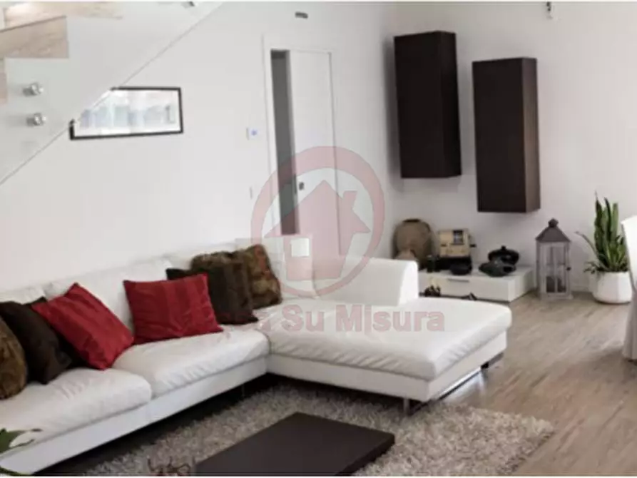 Immagine 7 di Casa bifamiliare in vendita  in Via dei Roveri a Abano Terme