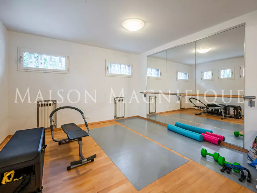 Immagine 43 di Villa in vendita  in vai dell'altopiano a Sasso Marconi