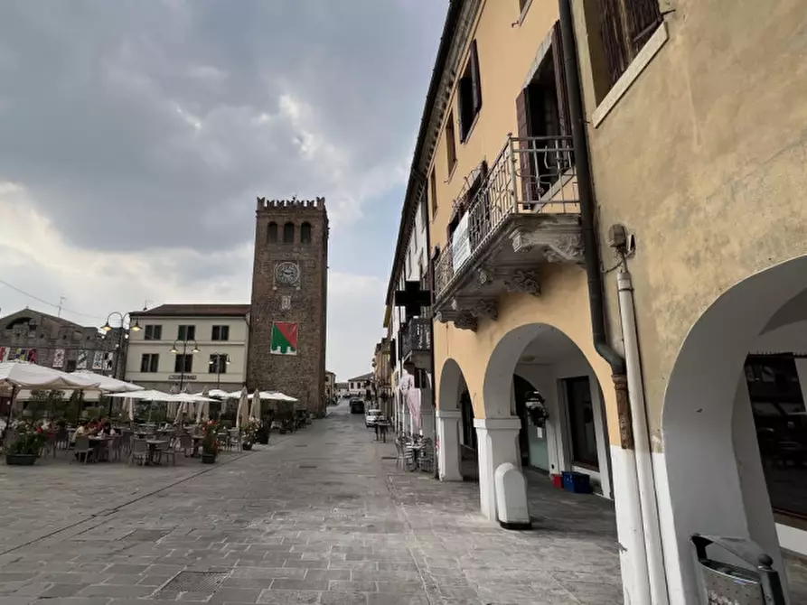 Immagine 4 di Negozio in vendita  a Monselice