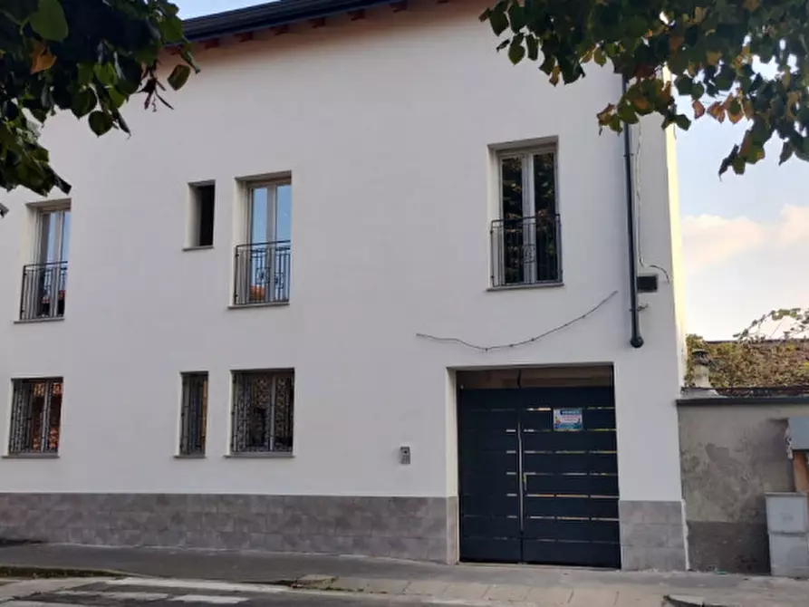 Immagine 3 di Appartamento in vendita  in via Mazzo 20 a Rho