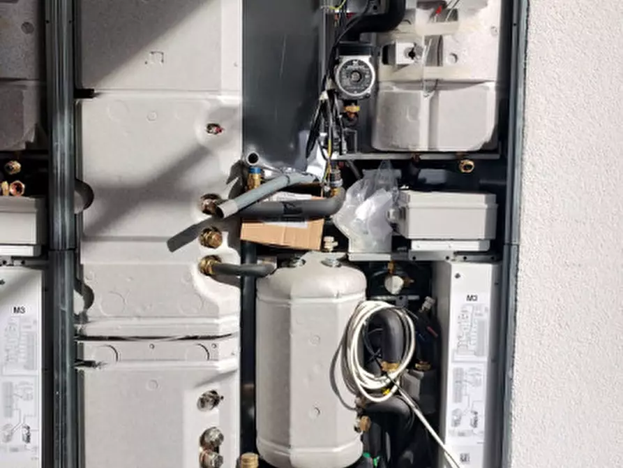 Immagine 18 di Appartamento in vendita  in via Mazzo 20 a Rho