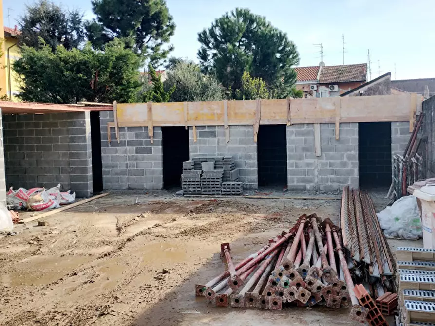 Immagine 23 di Appartamento in vendita  in via Mazzo 20 a Rho