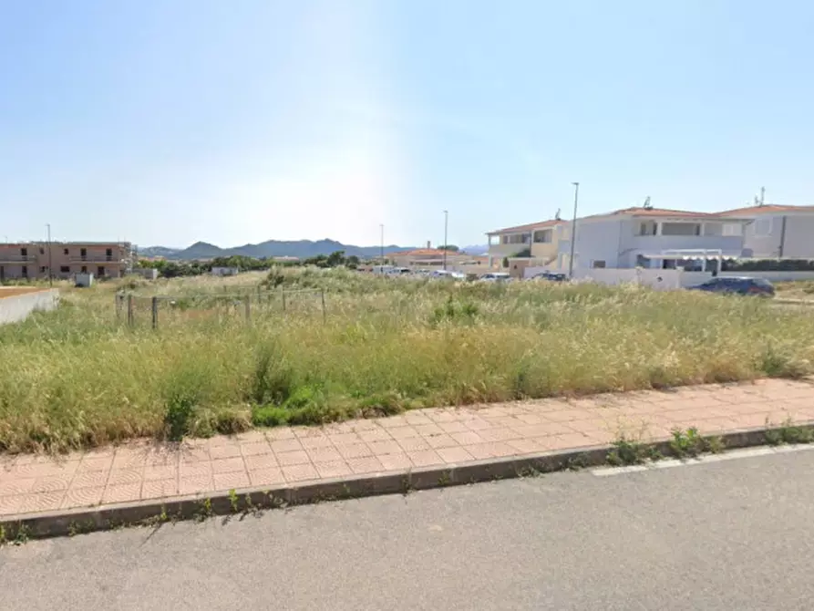 Immagine 4 di Terreno in vendita  in Via Ilaria Alpi a Olbia