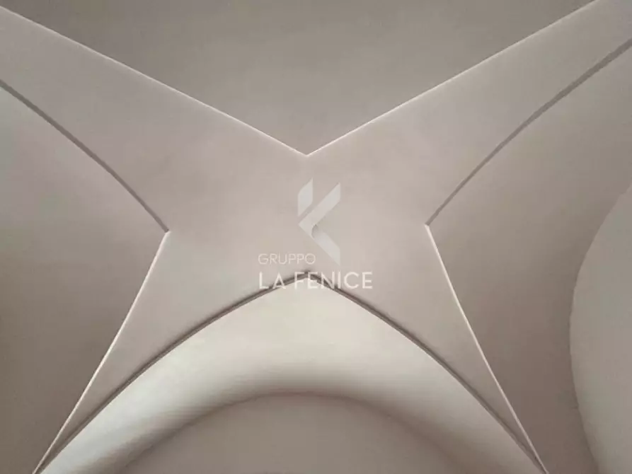 Immagine 17 di Casa indipendente in vendita  in via CAMILLO BENSO DI CAVOUR,11 a Martina Franca