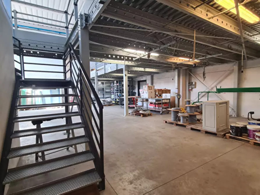 Immagine 22 di Capannone industriale in vendita  in Via Monte Santo 18/C a Riese Pio x