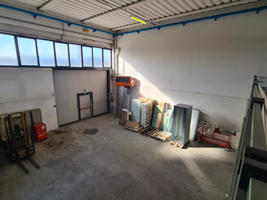 Immagine 25 di Capannone industriale in vendita  in Via Monte Santo 18/C a Riese Pio x