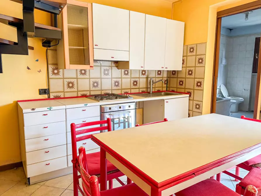 Immagine 9 di Casa indipendente in vendita  a Orzivecchi