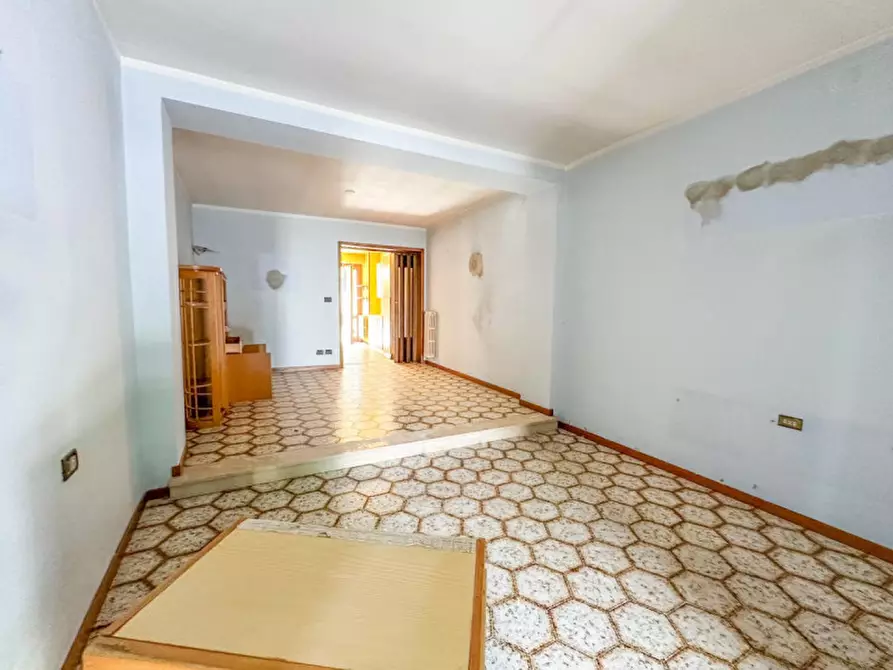 Immagine 17 di Casa indipendente in vendita  a Orzivecchi