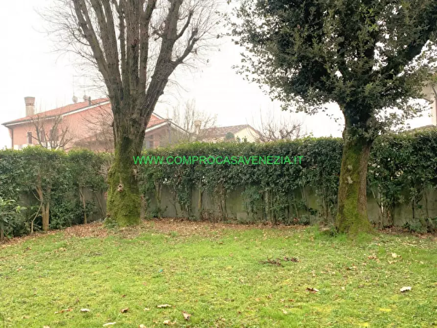 Immagine 20 di Casa bifamiliare in vendita  in Viale Kennedy a Quarto D'altino