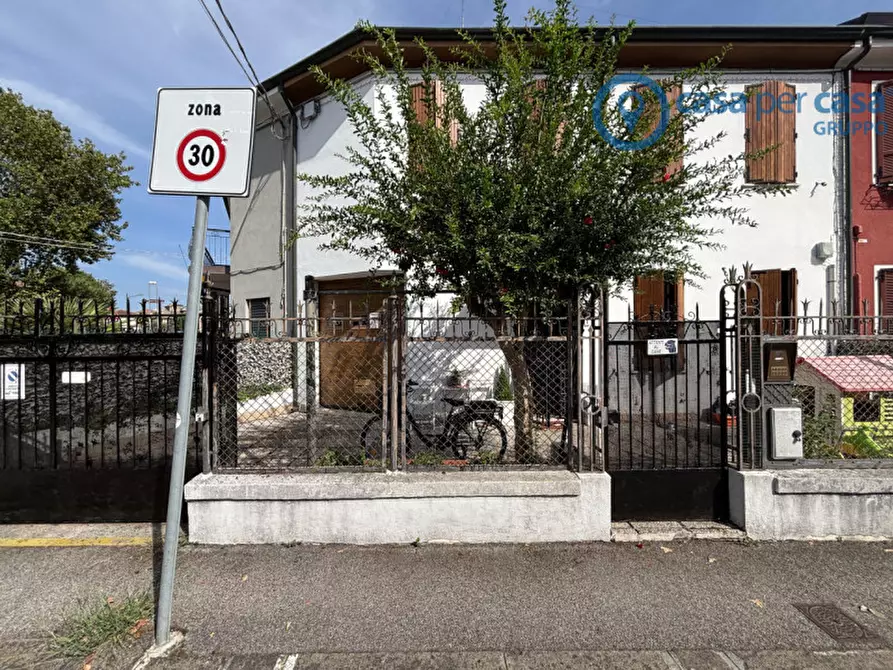 Immagine 24 di Villetta a schiera in vendita  a Rovigo