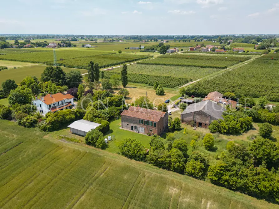 Immagine 1 di Casa indipendente in vendita  in Via Alceste Ricciarelli 265 a Ferrara