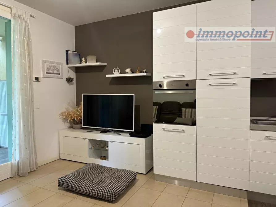 Immagine 3 di Appartamento in affitto  in Viale XI Febbraio, 56 a Bassano Del Grappa