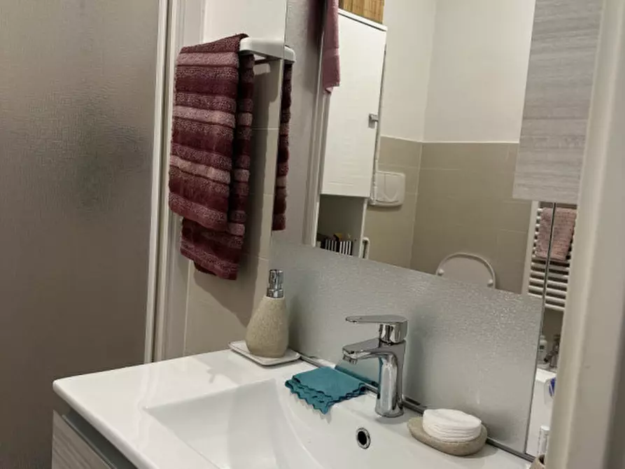 Immagine 10 di Appartamento in affitto  in Viale XI Febbraio, 56 a Bassano Del Grappa