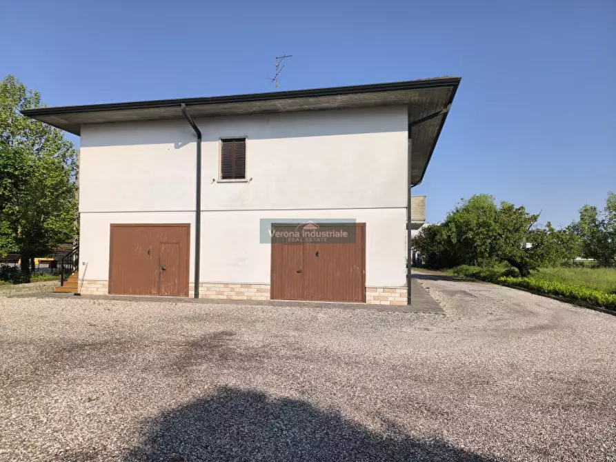 Immagine 9 di Terreno in vendita  in via Colombare 1 a Nogarole Rocca