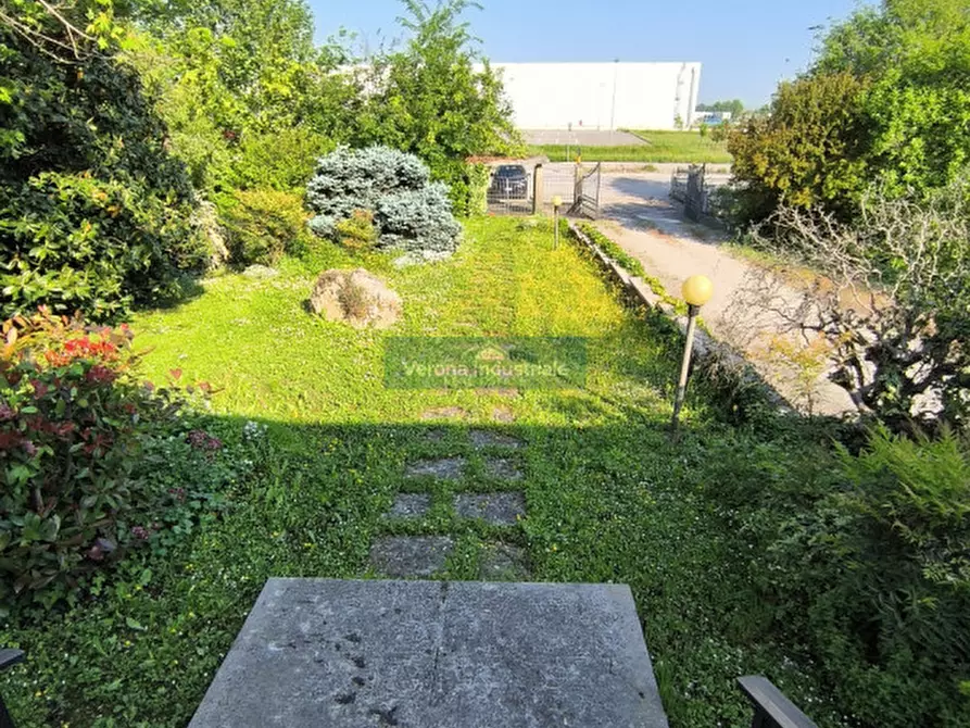 Immagine 21 di Terreno in vendita  in via Colombare 1 a Nogarole Rocca