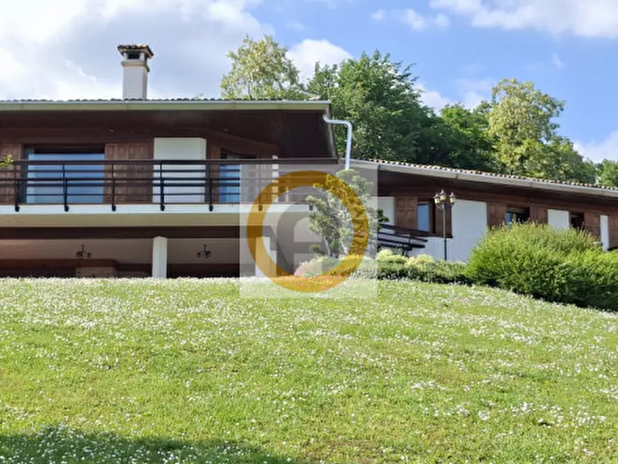 Immagine 6 di Villa in vendita  a Pederobba