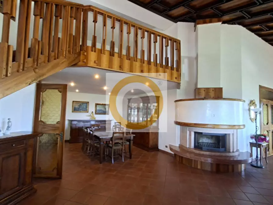 Immagine 12 di Villa in vendita  a Pederobba
