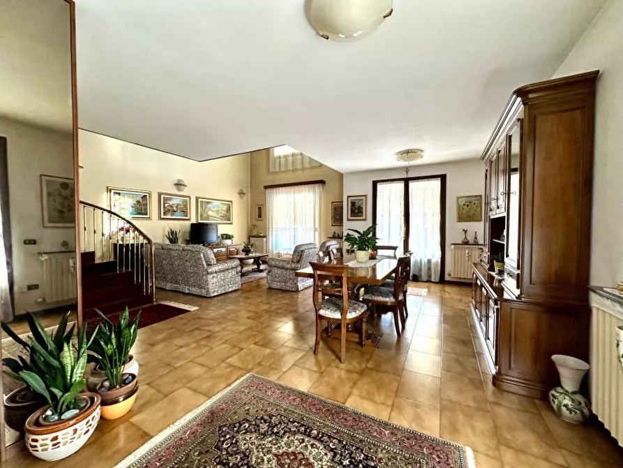 Immagine 1 di Casa bifamiliare in vendita  in Via Gorizia a Masera' Di Padova