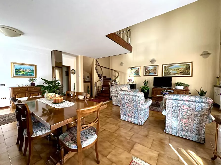 Immagine 5 di Casa bifamiliare in vendita  in Via Gorizia a Masera' Di Padova