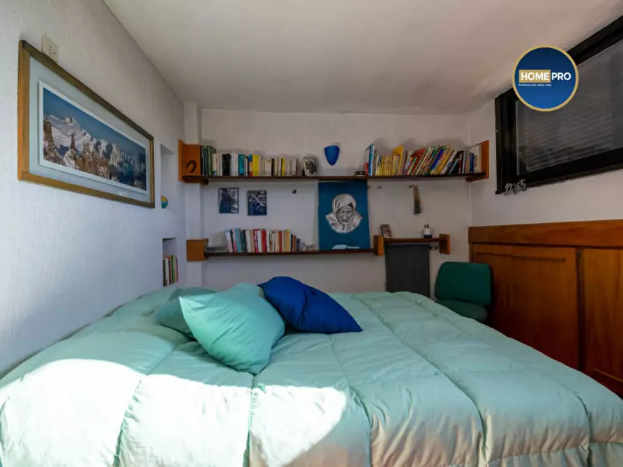 Immagine 48 di Villa in vendita  in Via Sofocle a Roma