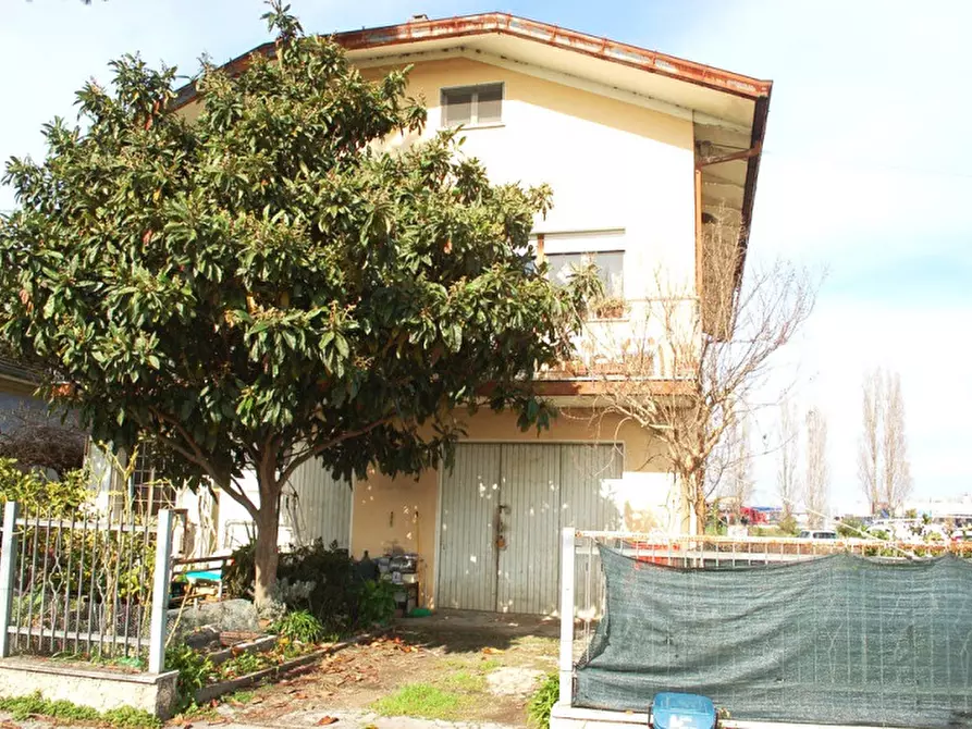 Immagine 3 di Casa indipendente in vendita  in viale Veneto a Riccione