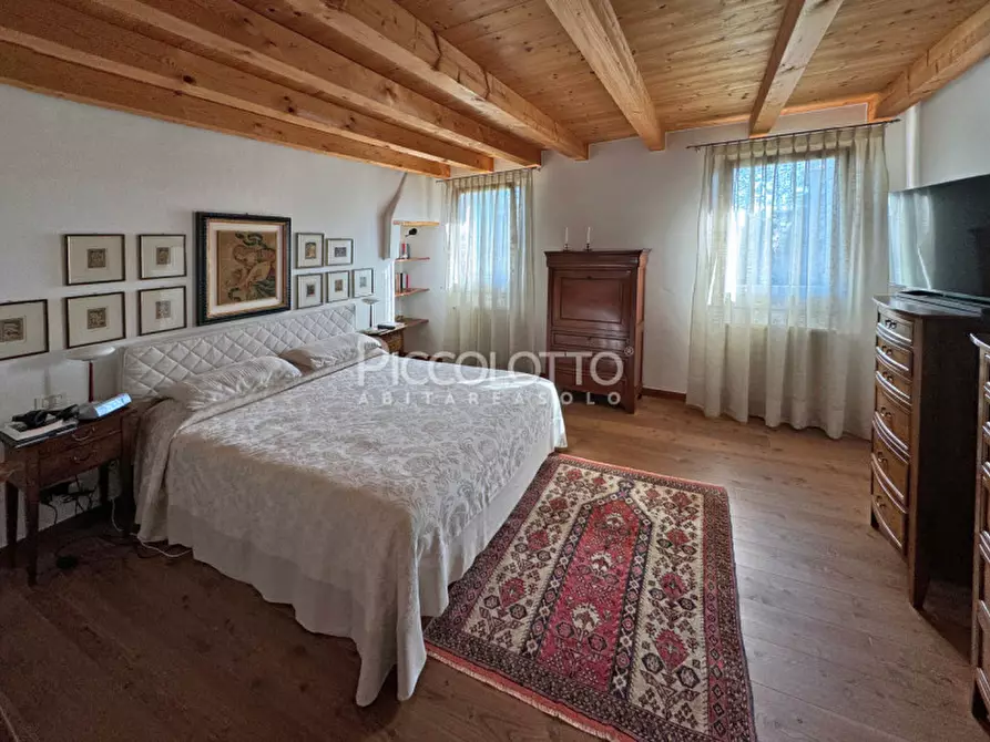 Immagine 22 di Rustico / casale in vendita  in via Castelcucco a Asolo