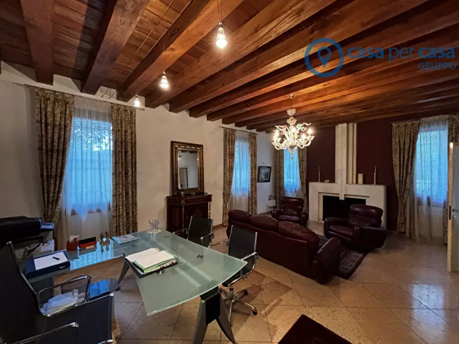 Immagine 3 di Villa in vendita  a Boara Pisani