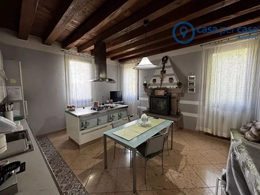 Immagine 9 di Villa in vendita  a Boara Pisani