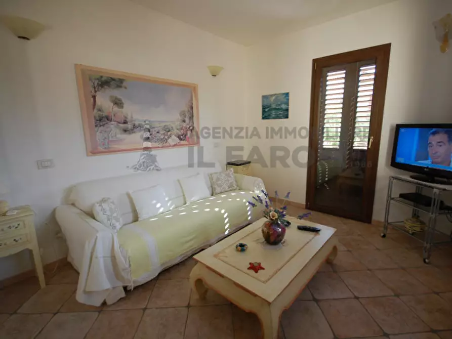 Immagine 5 di Appartamento in vendita  in Via Quarto a La Maddalena