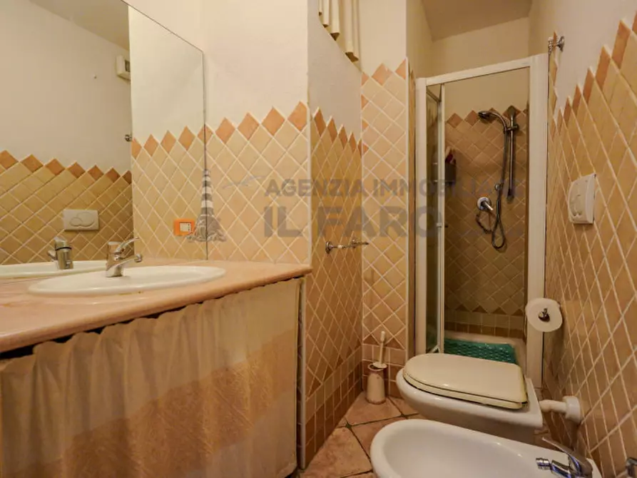 Immagine 15 di Appartamento in vendita  in Via Quarto a La Maddalena