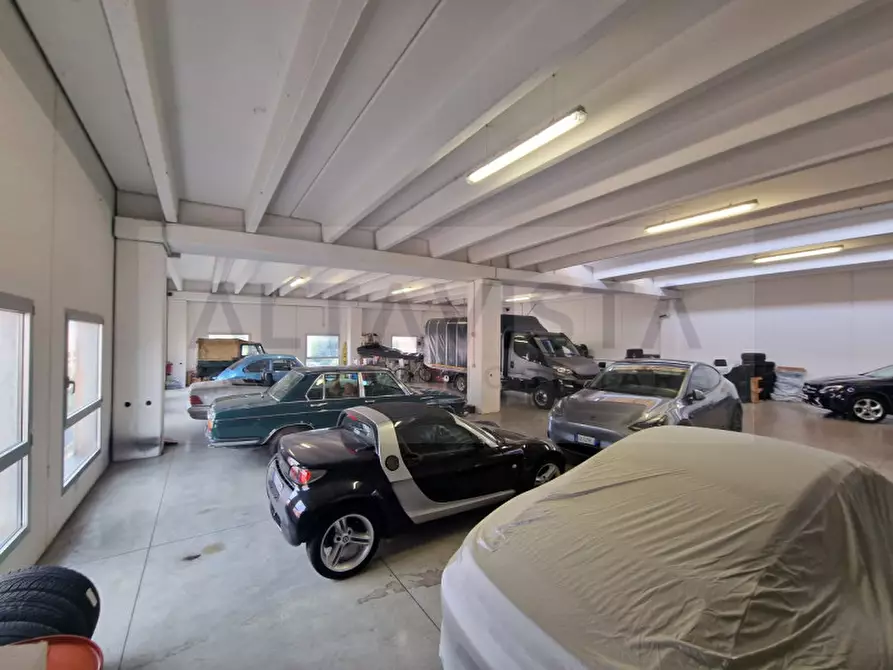 Immagine 8 di Capannone industriale in affitto  in Via Gardesana a Mazzano