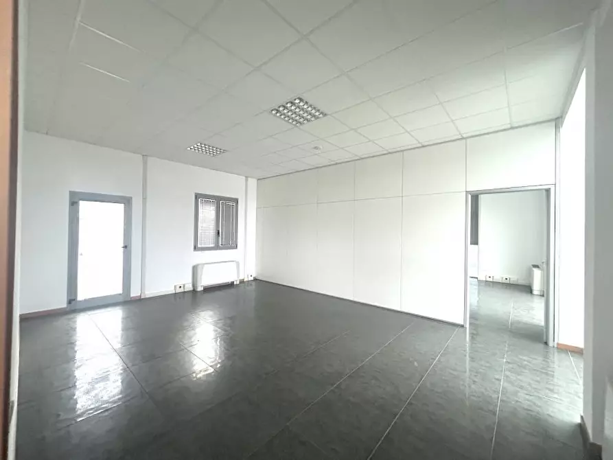 Immagine 2 di Ufficio in vendita  in VIA GIOVANNI PASCOLI a Rimini