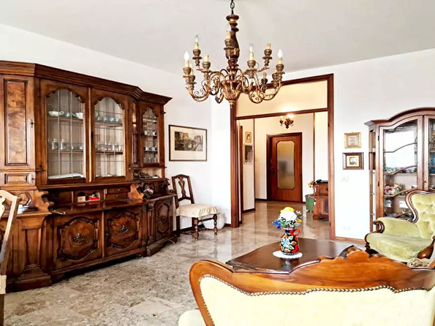 Immagine 6 di Appartamento in vendita  a Fiorenzuola D'arda