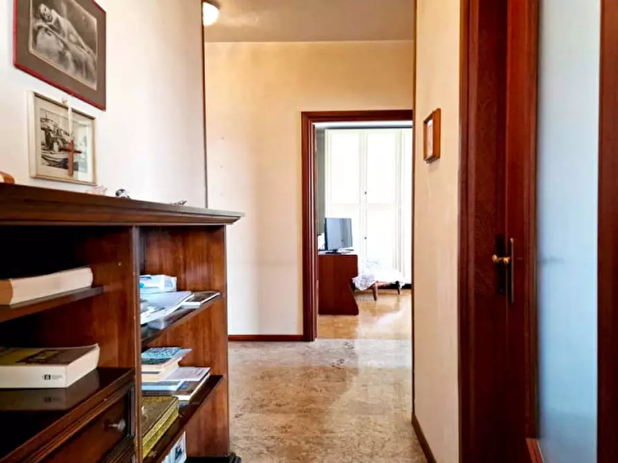 Immagine 12 di Appartamento in vendita  a Fiorenzuola D'arda