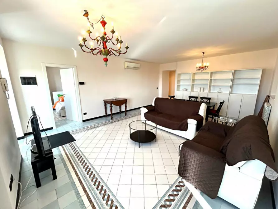 Immagine 3 di Appartamento in vendita  in Via Saccomanno a Camogli